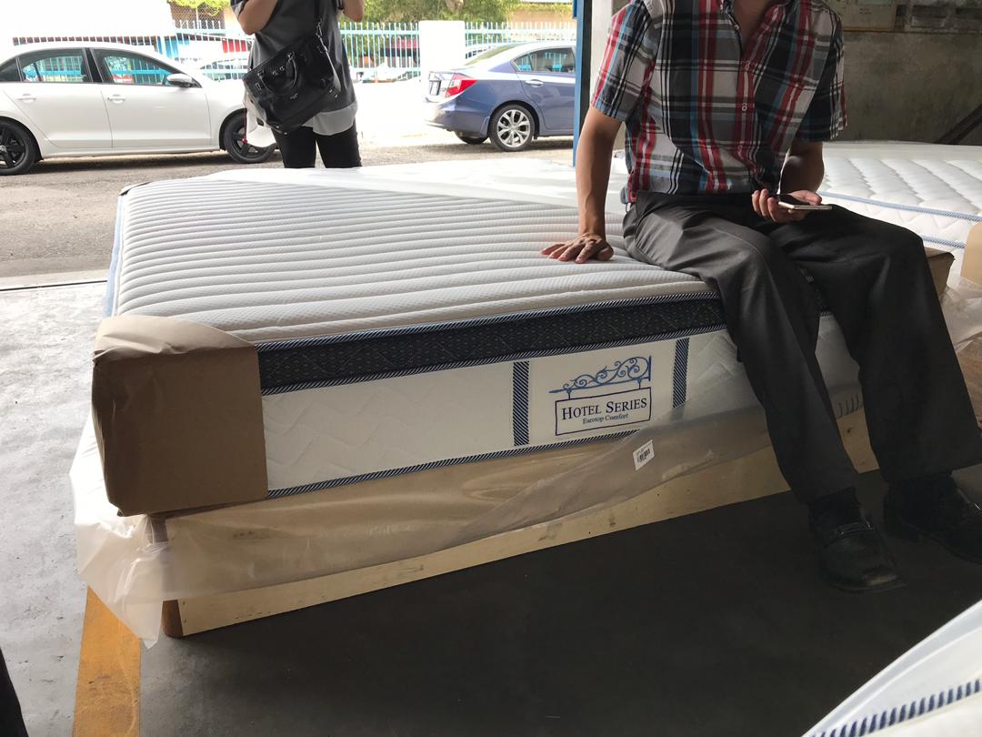 Dreamland Top Sell Tilam Hotel Series Eurotop Mattress